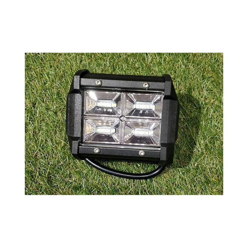 PROJECTEUR LED ALLUM 4 LAMP T-012